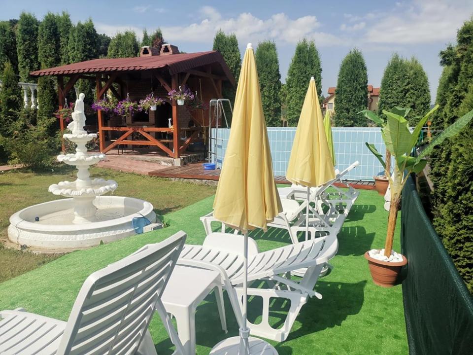 Stars Livezeni Otel Ivanesti Dış mekan fotoğraf