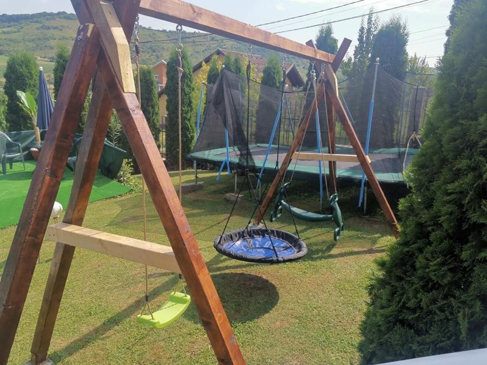 Stars Livezeni Otel Ivanesti Dış mekan fotoğraf