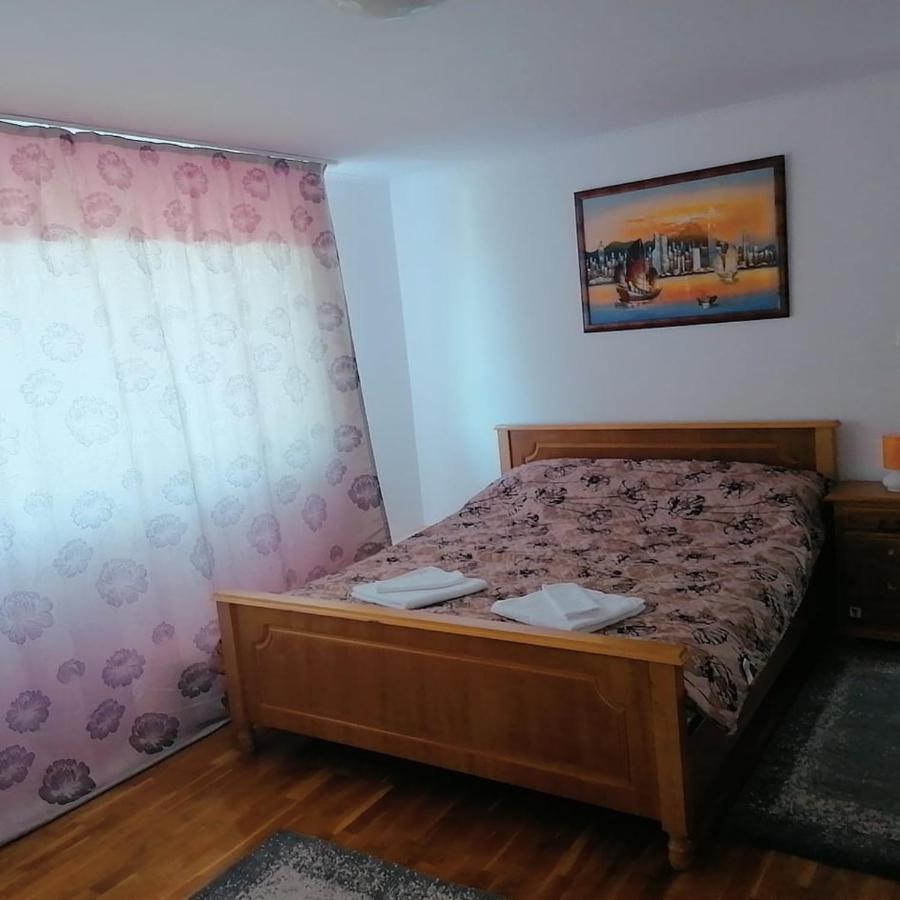 Stars Livezeni Otel Ivanesti Dış mekan fotoğraf