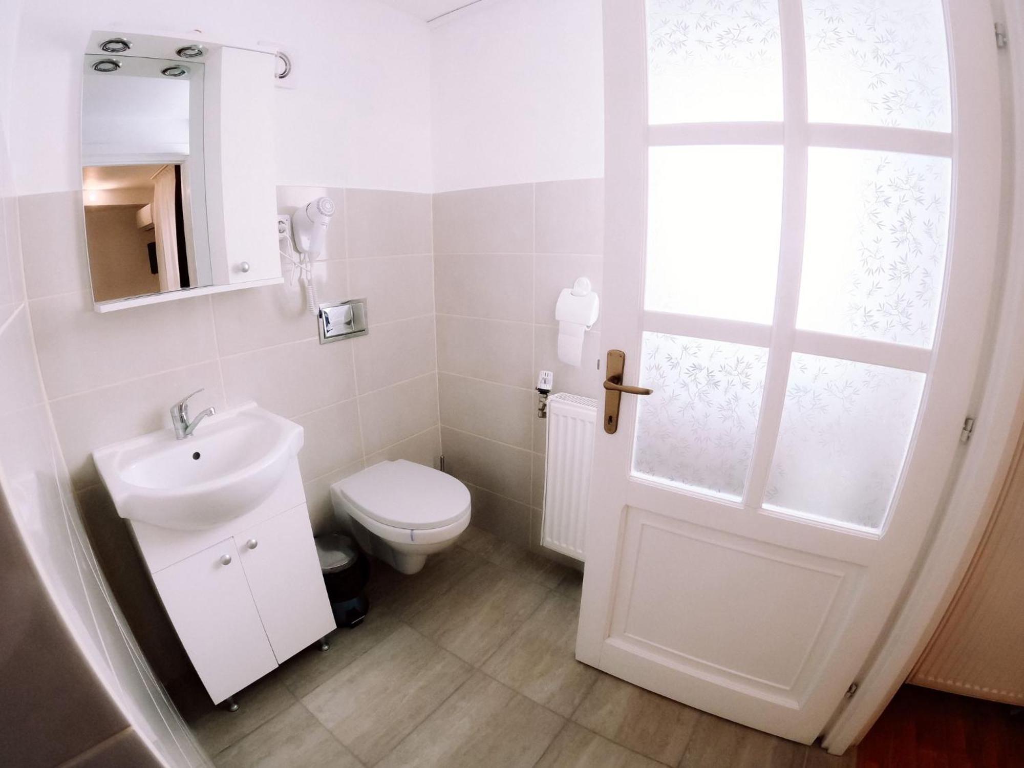 Stars Livezeni Otel Ivanesti Dış mekan fotoğraf