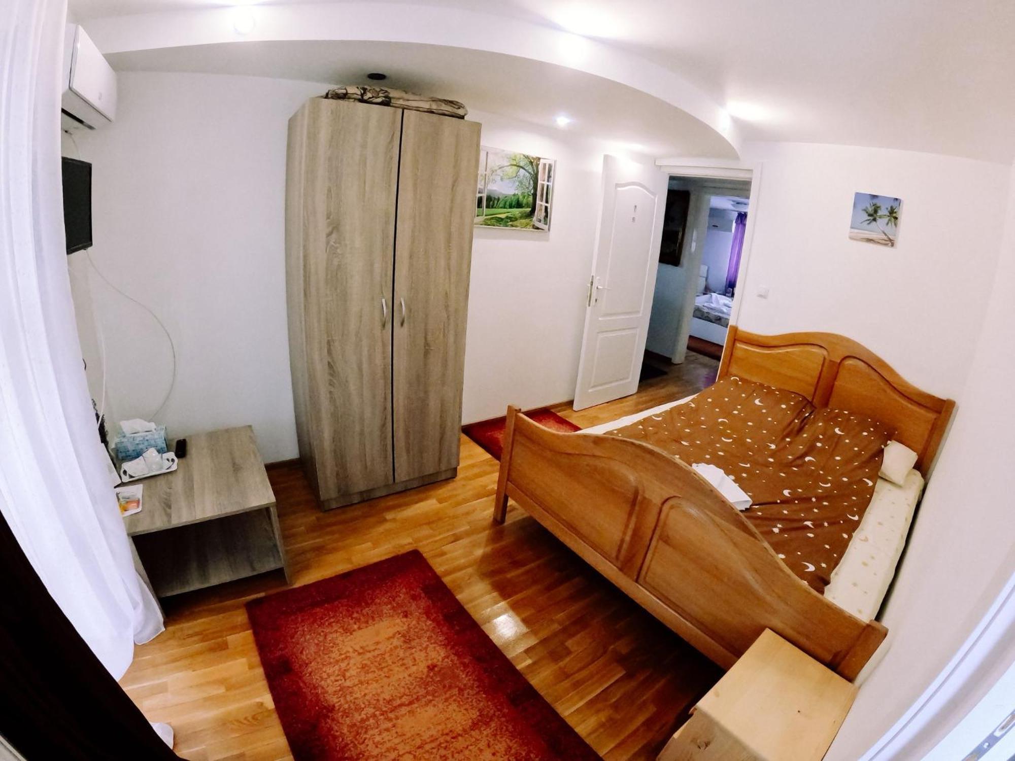 Stars Livezeni Otel Ivanesti Dış mekan fotoğraf